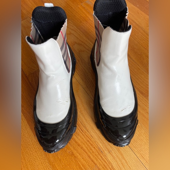 Burberry GH3 Rubber Ankle Boots - Picture 1 of 4